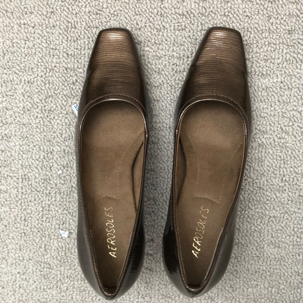 7.5 M AEROSOLES BROWN PUMPS SHOES Heels